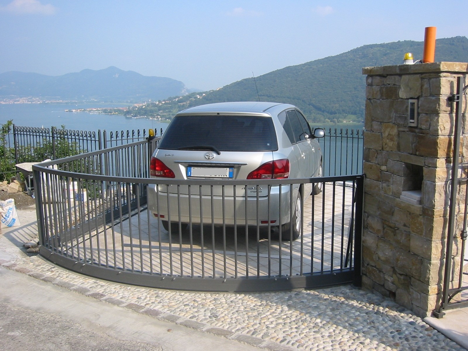 imgi_23_MONTAUTO_ROTANTE_ROTATING_CARLIFT_ORION_ROTOCOVER_PIANALE_PAVIMENTATO_PAVED_FLATBED_CMC_PARKLIFT