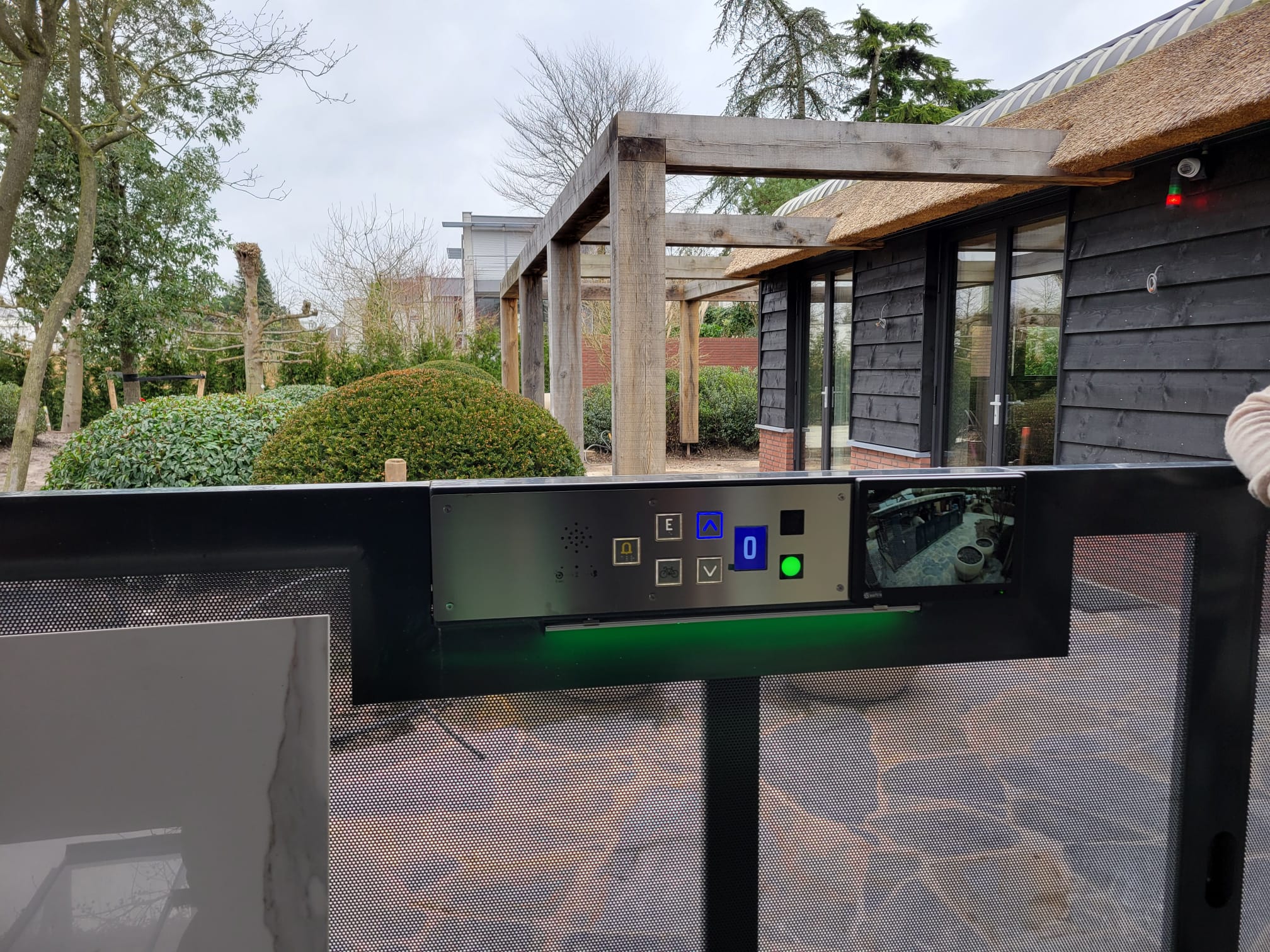 MONTAUTO_CARLIFT_ARIES_5_SISTEMA_VIDEO_SORVEGLIANZA_VIDEO_SURVEILLANCE_SYSTEM_CMC_PARKLIFT-780x585