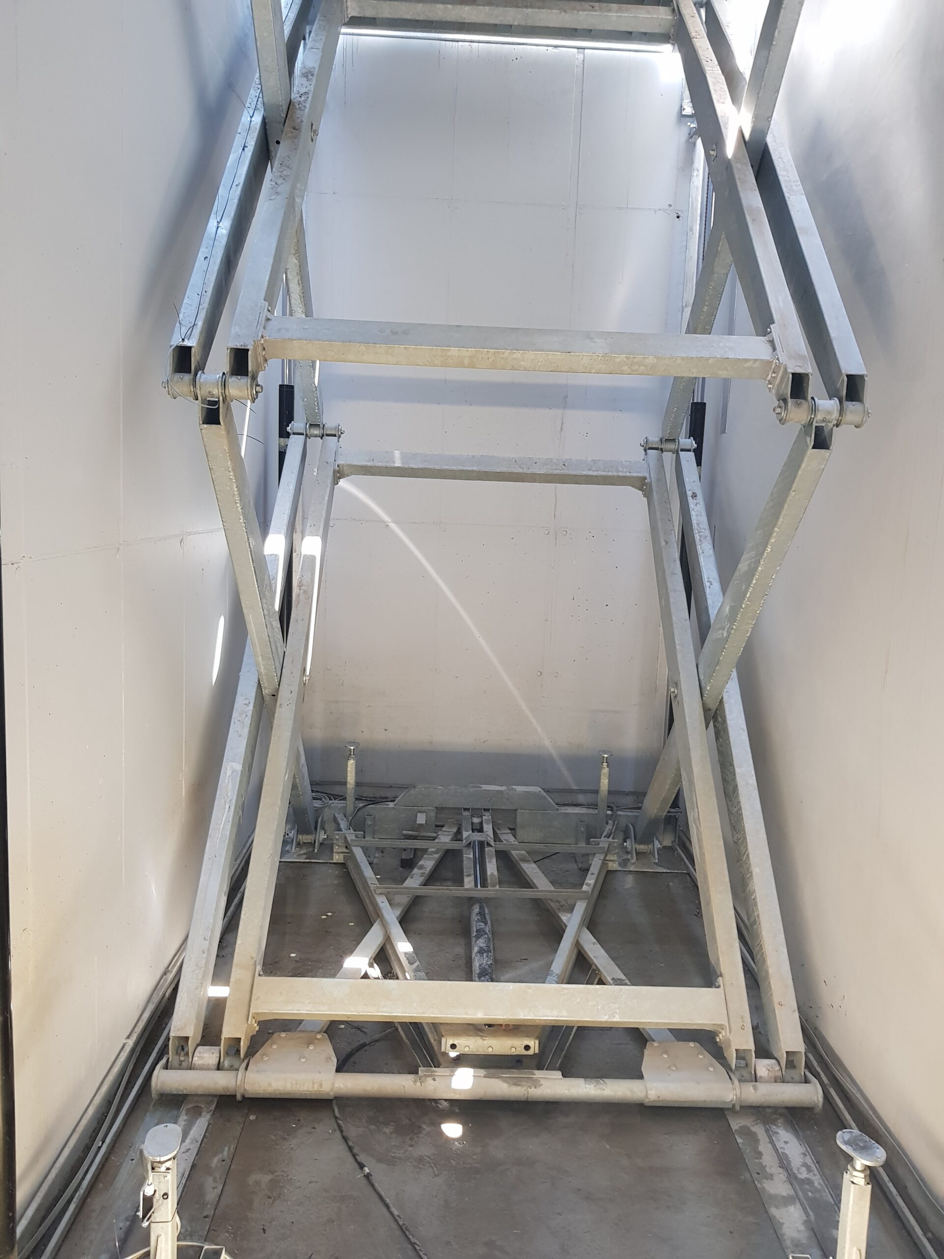 MONTAUTO_CARLIFT_GEMINI_S_5_METRI_CORSA_METERS_STROKE_CMC_PARKLIFT-585x780
