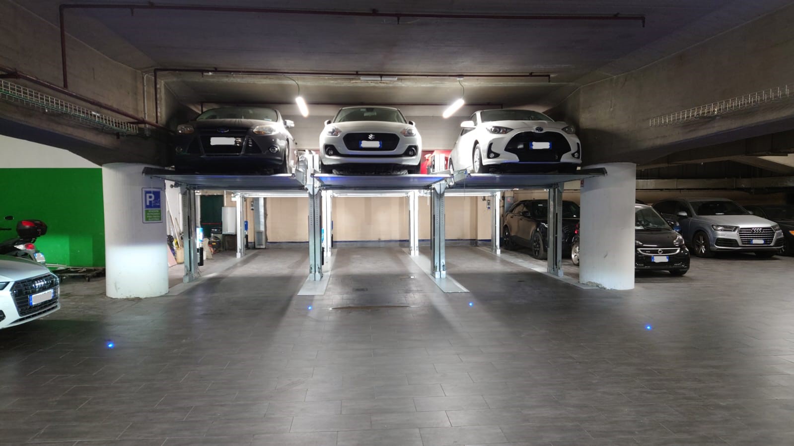ROMA_ITALIA_PARCHEGGIO_2_PEGASUS_MODELLO_PAL_RADDOPPIATORE_PARCHEGGIO_STACK_PARKER_CMC_PARKLIFT