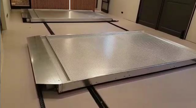 THE_NETHERLANDS_1_NORMA_MODELLO_T2_PEDANA_TRASLANTE_SLIDING_PLATFORM_2_IN_FILA_2_IN_A_ROW_CMC_PARKLIFT