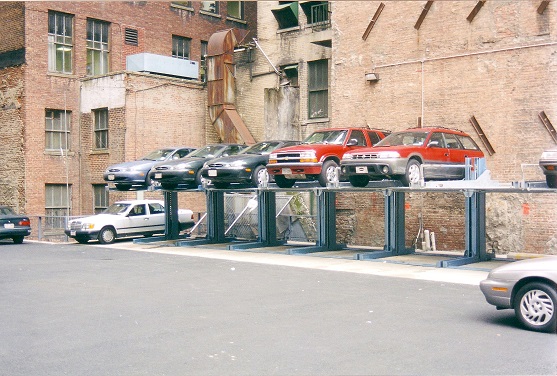 USA_NY_OUTDOOR_CITY_PARKING_2_PEGASUS_MODEL_PEX_RADDOPPIATORE_PARCHEGGIO_STACK_PARKER_CMC_PARKLIFT
