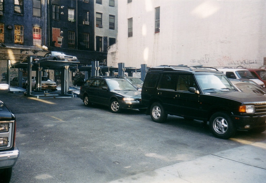 USA_NY_OUTDOOR_CITY_PARKING_3_PEGASUS_MODEL_PEX_RADDOPPIATORE_PARCHEGGIO_STACK_PARKER_CMC_PARKLIFT